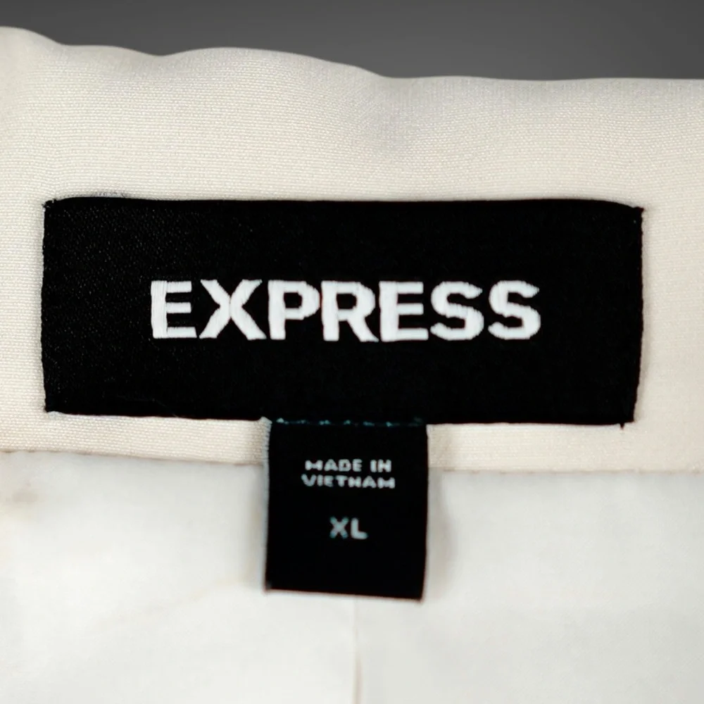 Express Women’s Ivory Cropped Blazer Tailored One Button Jacket Size XL